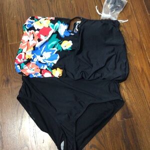 NWT Anne Cole Black floral one piece swimsuit